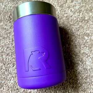 RTIC Can cooler, purple. NWOT.